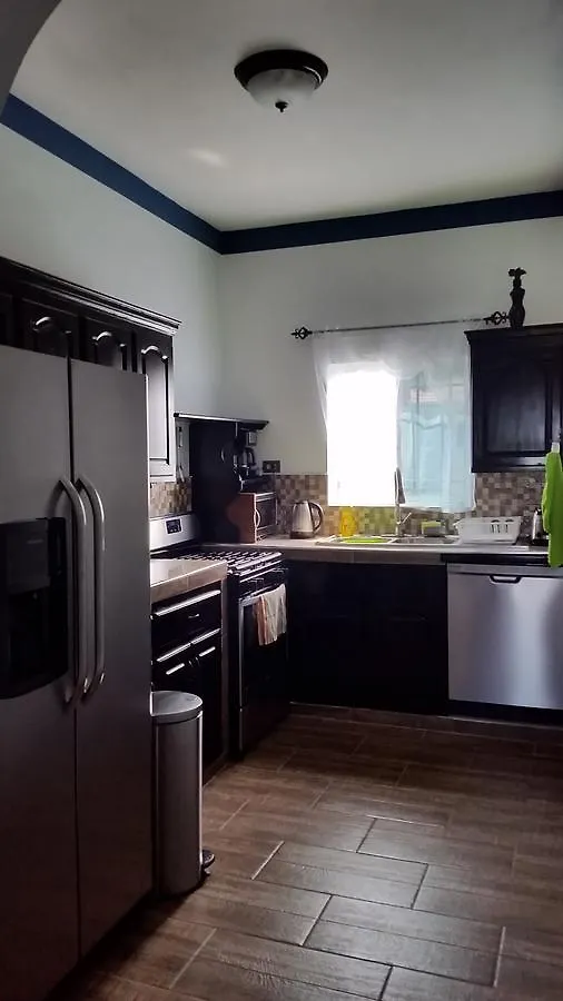 Bailey'S Bed And Breakfast Runaway Bay