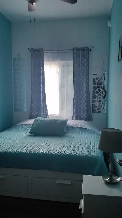 Bailey'S Bed And Breakfast 런어웨이베이