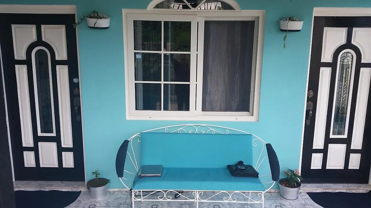 Bailey'S Bed And Breakfast 런어웨이베이 자메이카