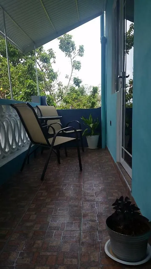 Bailey'S Bed And Breakfast 런어웨이베이 B&B
